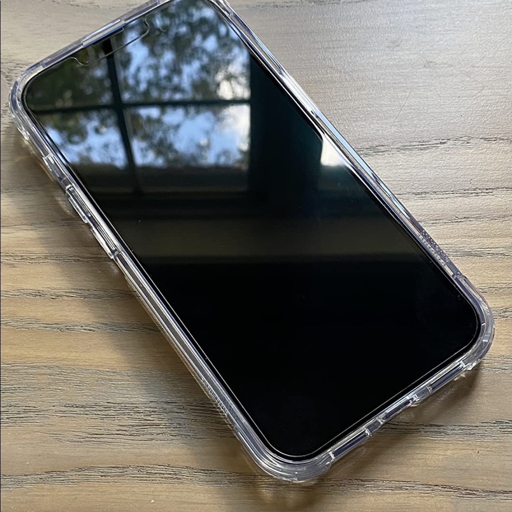 BRAND NEW SLIM CLEAR IPHONE 13 CASE - Picture 1 of 4